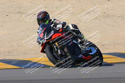 media/Dec-18-2022-SoCal Trackdays (Sun) [[8099a50955]]/Turns 9 and 10 Set 2 (1055am)/